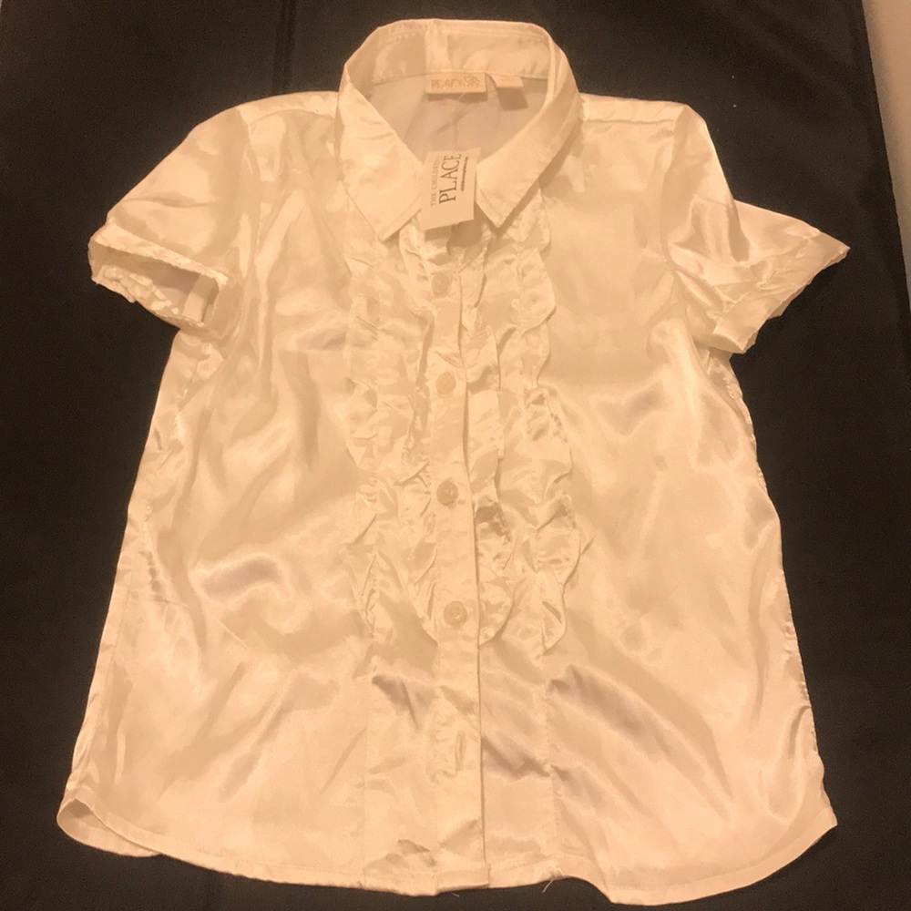 Brand new Children’s Place silk button down Tee